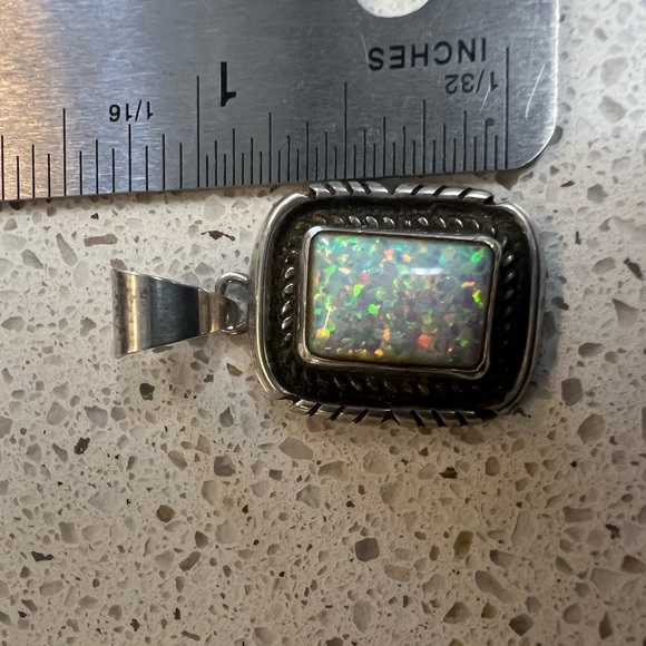 COPY - Beautiful signed Jon McCray Sterling Silver & Opal Pendant. - Picture 3 of 3
